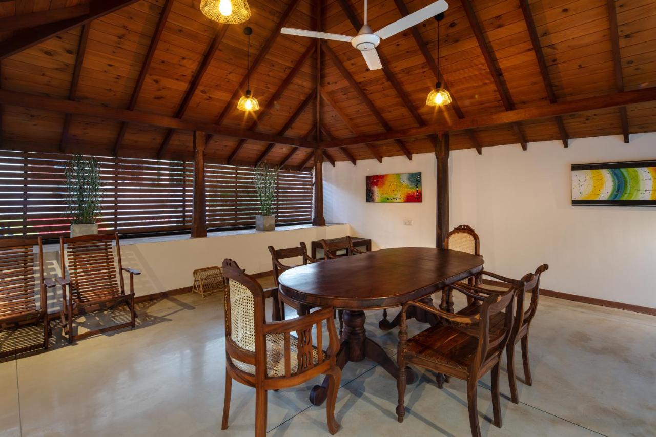 Ballarat Luxury Villa - 希克杜沃 外观 照片